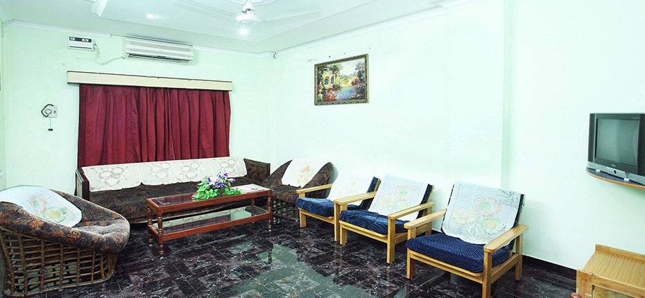 Trishul Hotel, Tiruvannamalai 4